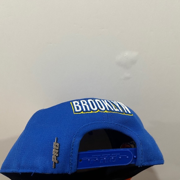 Pro Standard, Snapback Hat, Brooklyn Nets, Blue & Orange - Picture 8 of 12